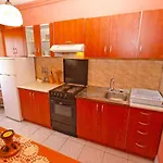 Διαμέρισμα With Parking Space Valbandon, - 20770