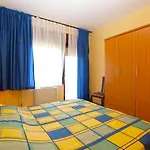 Διαμέρισμα With Parking Space Valbandon, - 20770 Fažana