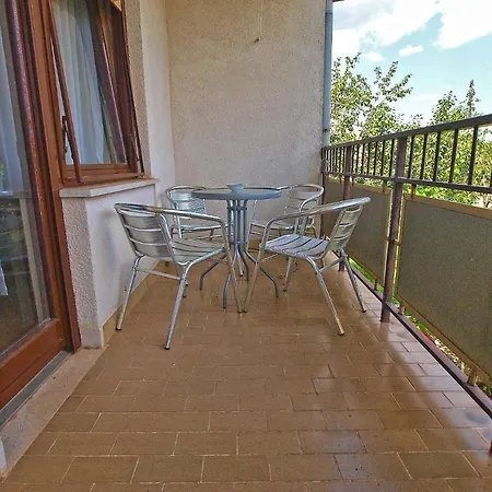 With Parking Space Valbandon, - 20770 Διαμέρισμα *