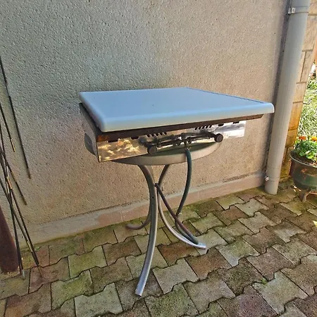Apartman With Parking Space Valbandon, - 20770 *